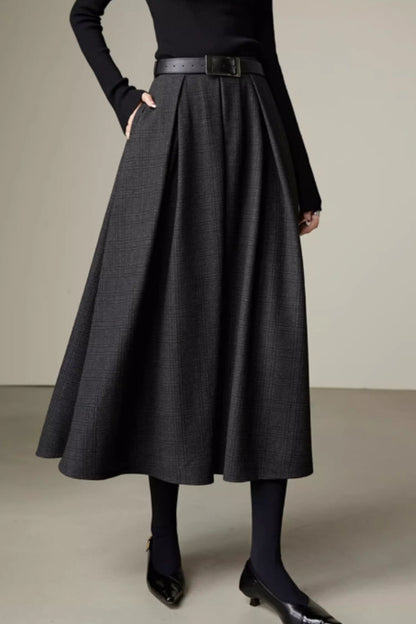 Handmade Wool Skirt – Vintage Gray Plaid Midi with Side Zipper Closure 6356