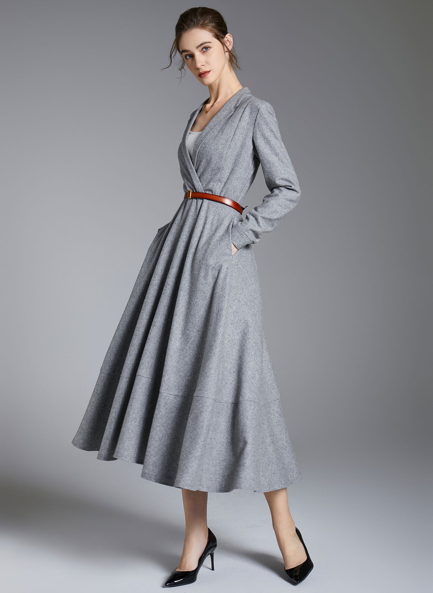 Elegant Grey Wool V-Neck Dress – Long Sleeve Winter Midi Dress 3887