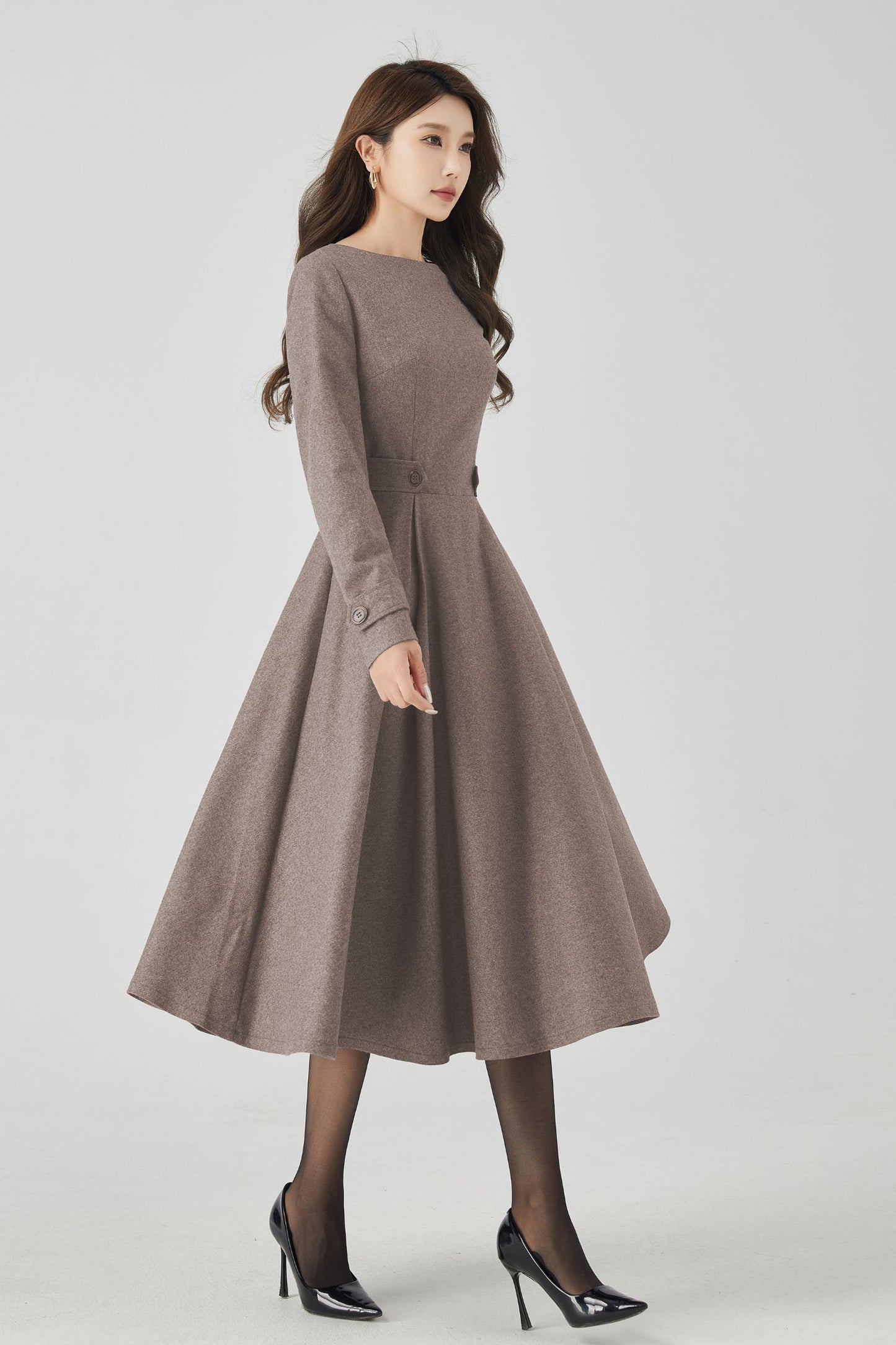 Brown Wool Dress – Handmade Fit & Flare Long Sleeve Midi | Xiaolizi 5444