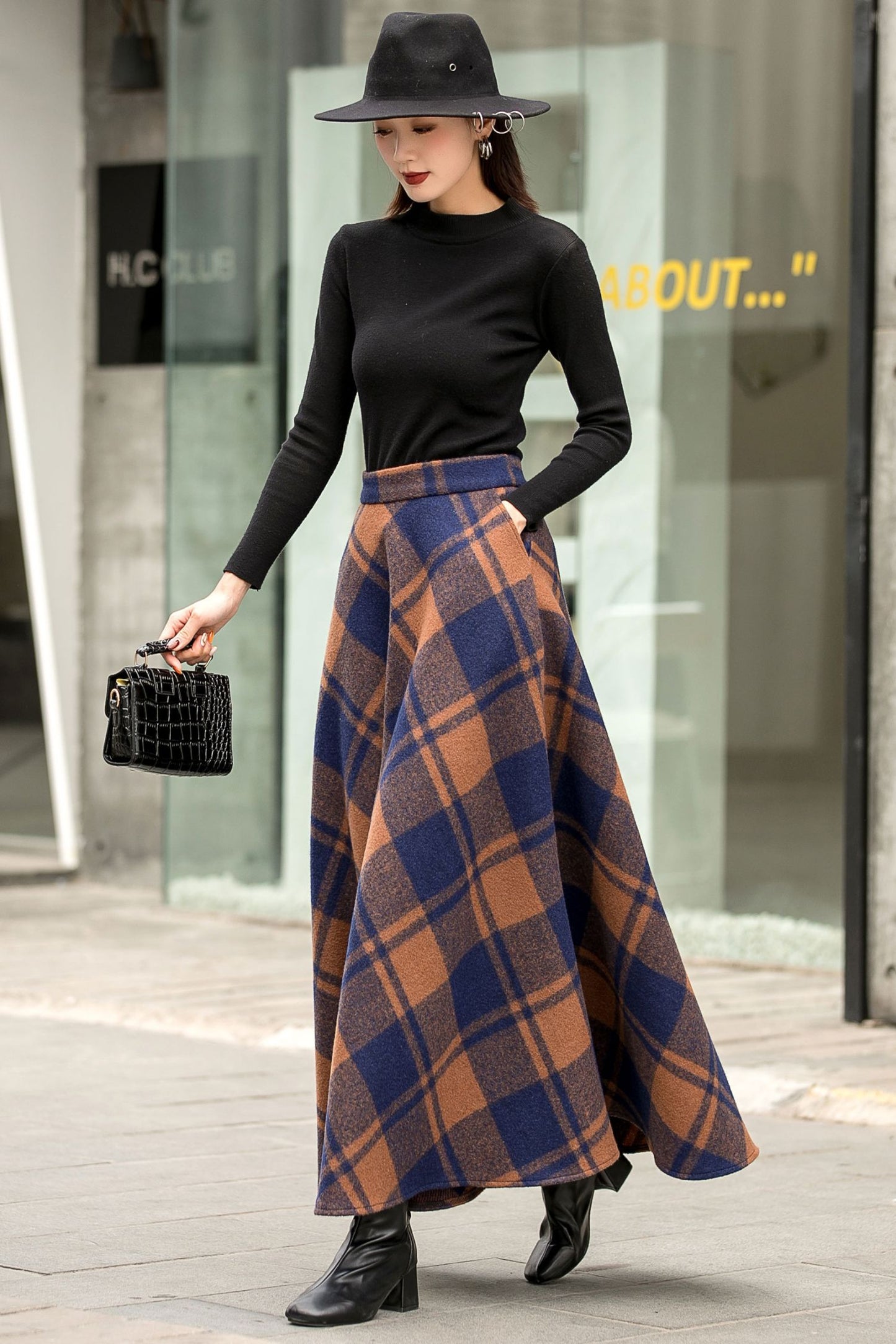 Women Winter long Plaid Wool skirt 2835