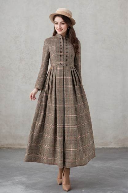 Plaid Wool Maxi Dress – Vintage Long Sleeve Winter Dress with Buttons & Pockets 4669