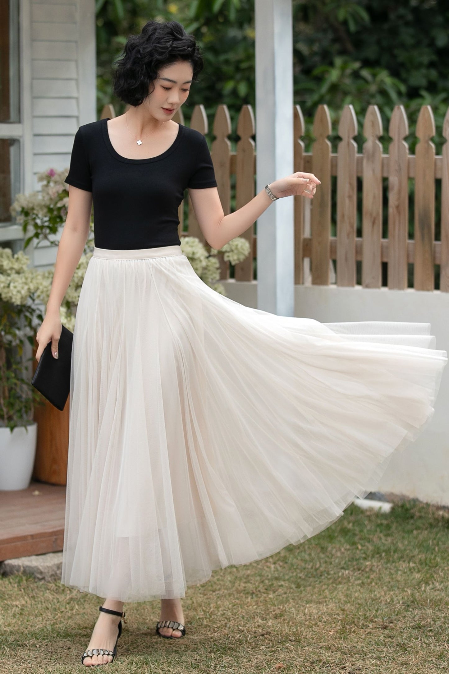 Xiaolizi Apricot Tulle Maxi Skirt – Vintage Full Circle 6698
