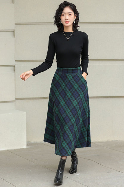 Plaid Wool Midi Skirt - Pleated Circle Silhouette with Elastic Waist 6422