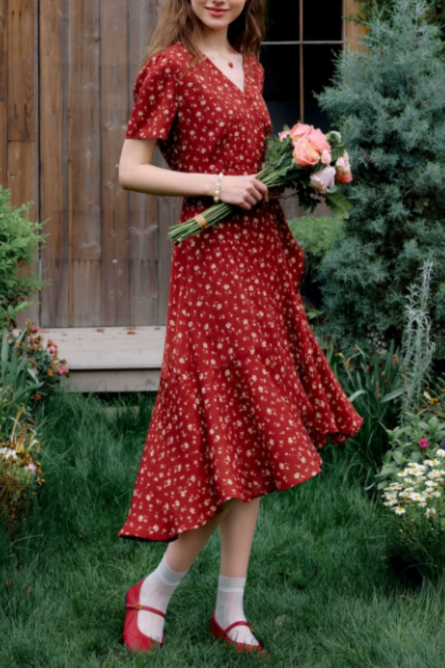 Red Floral Dress with Soft Asymmetrical Hem | Xiaolizi 6825