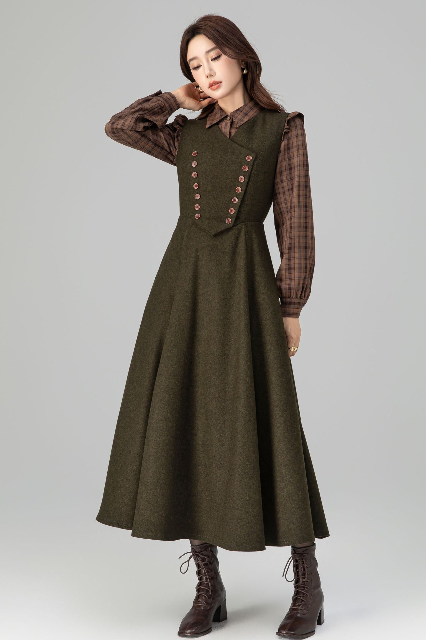 Army Green Wool Pinafore Dress – Vintage Sleeveless Long Winter Dress with Pockets 6394
