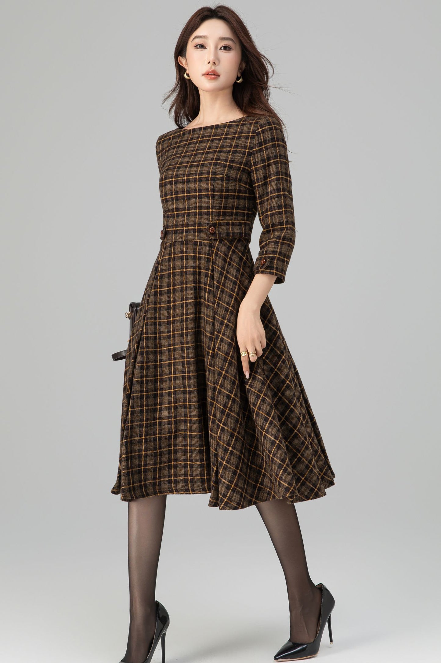 Brown Plaid Wool Dress – Vintage Fit & Flare Midi with 3/4 Sleeves | Xiaolizi 6393