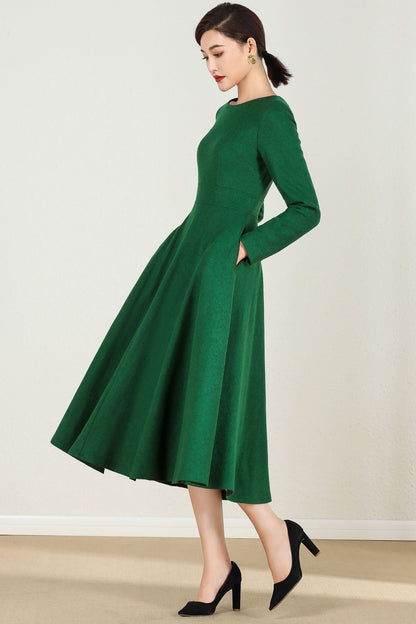 Handmade Emerald Green Wool Midi Dress – Long Sleeve Fit and Flare | Xiaolizi 2436