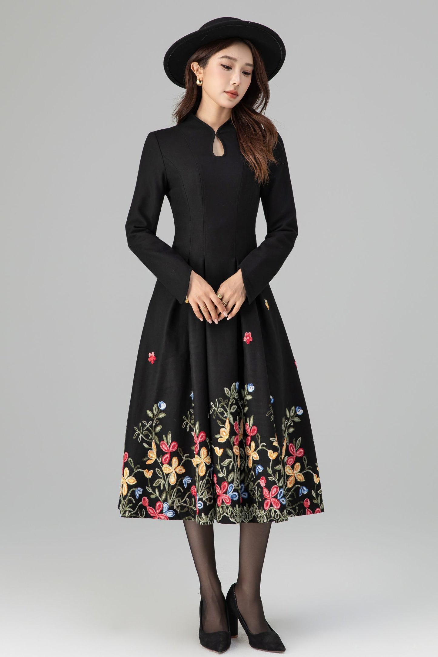 Timeless Black Wool Midi Dress – Floral Embroidery, A-Line Pleats – 6397