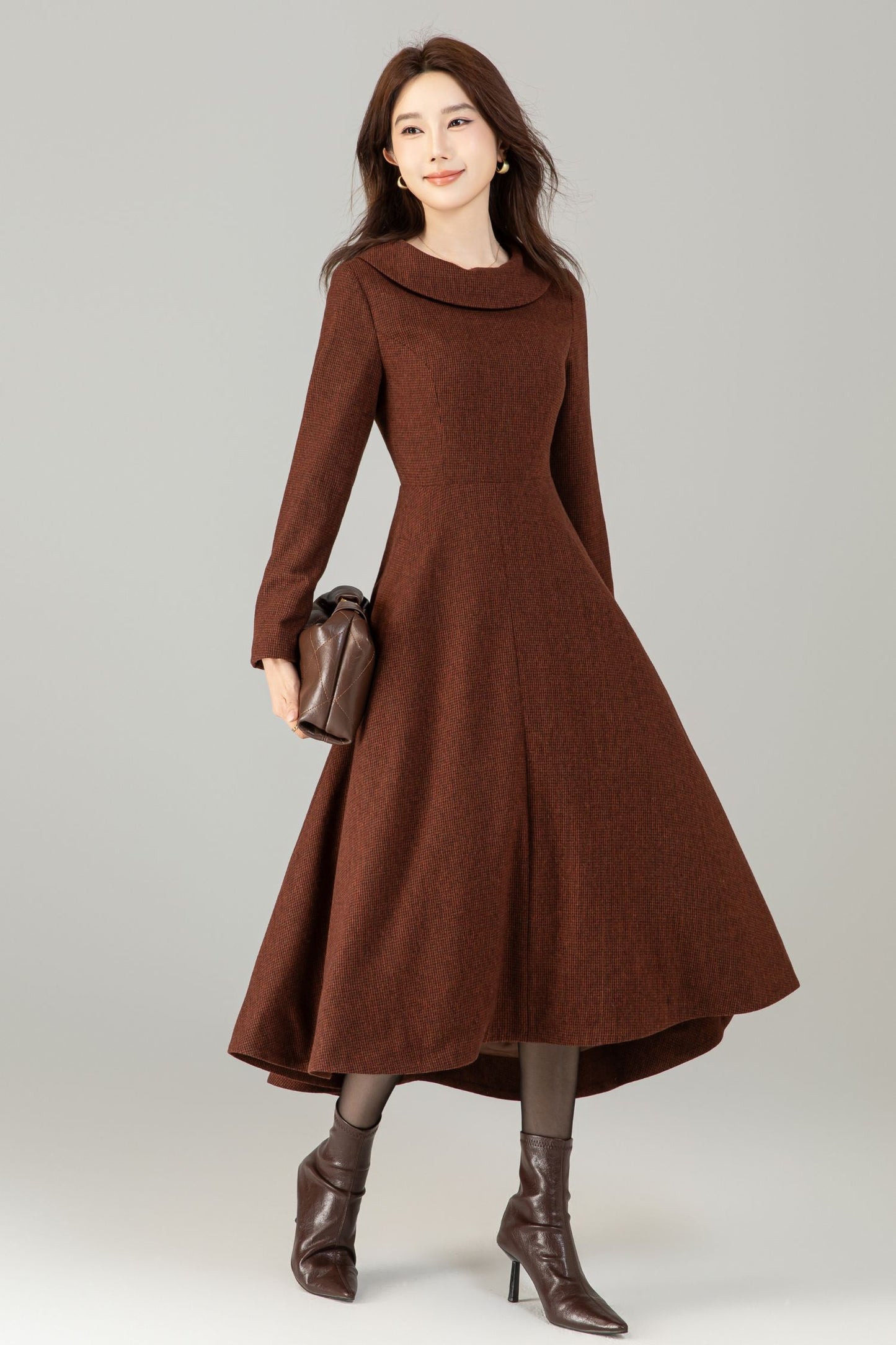 Brown Wool-Blend High‑Low Midi Dress – Wide Fold‑Over Collar & Pockets 6500