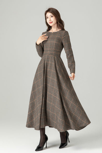 Plaid Wool Maxi Dress - Fit and Flare Silhouette with Pockets 5446