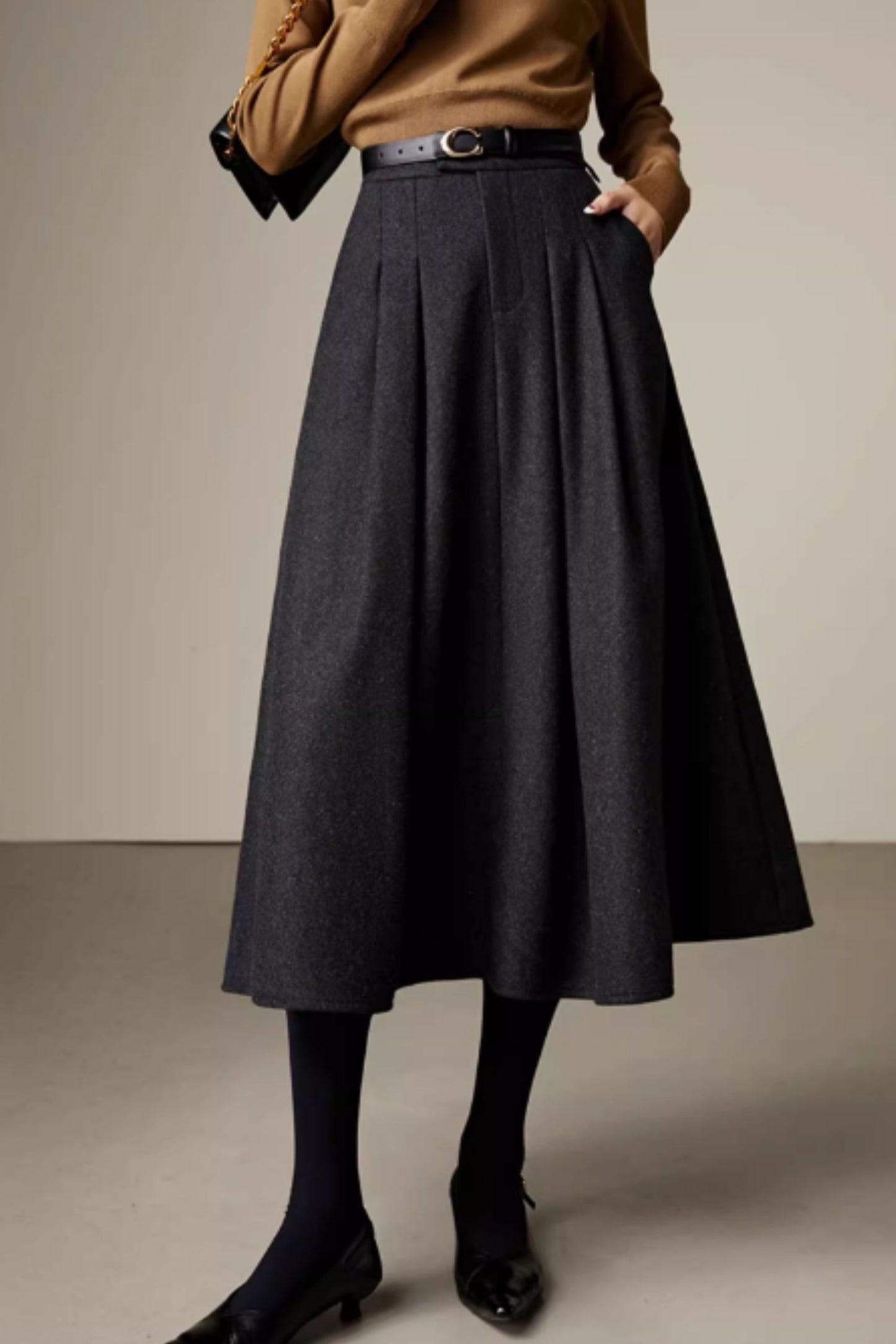 Handmade Wool Skirt – Classic Gray Winter Pleated Midi with Pockets 6357