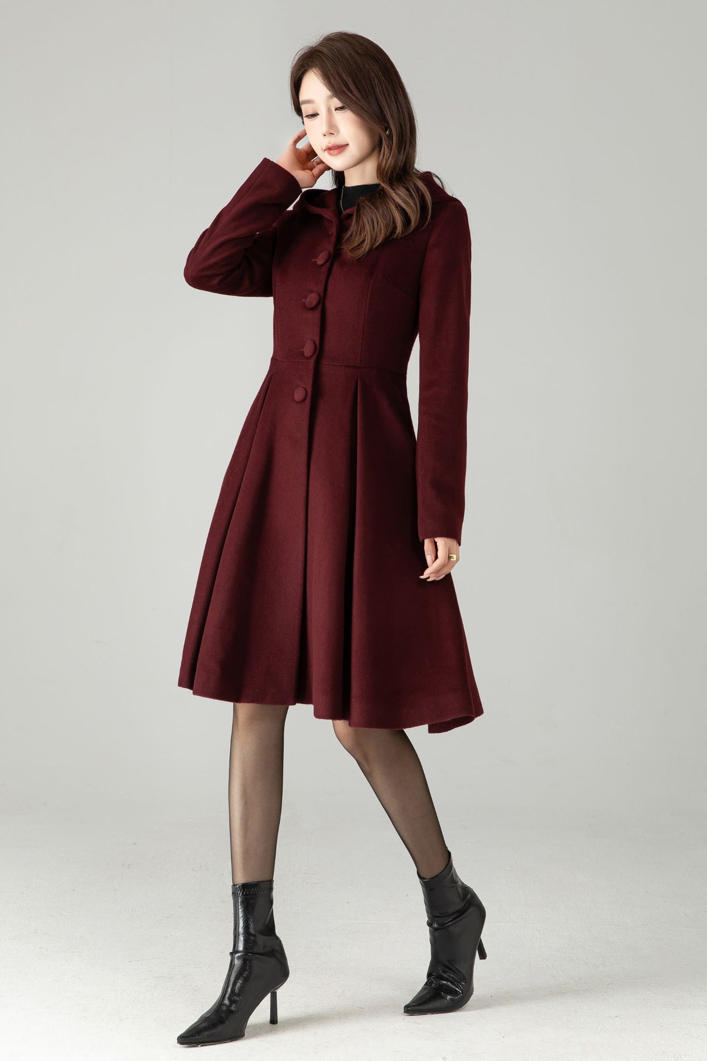 Hooded Burgundy Wool Coat – Vintage Fit & Flare Short Winter Coat | Xiaolizi 6572