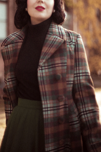 Vintage Brown Plaid Wool Coat – Elegant Double-Breasted Winter Overcoat 4737
