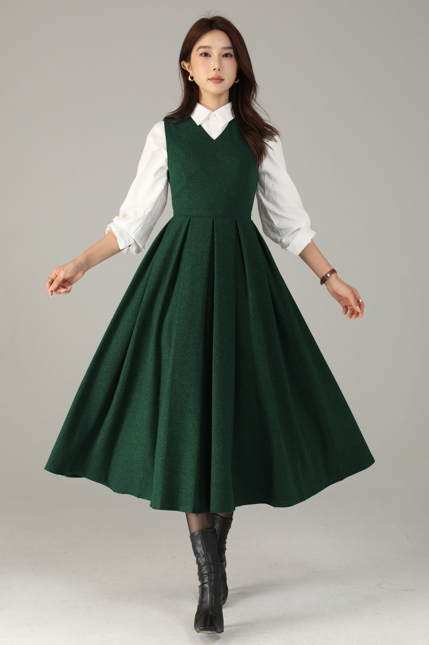 Dark Green Wool Midi Dress – Sleeveless V-Neck A-Line Winter Dress | Xiaolizi 6591