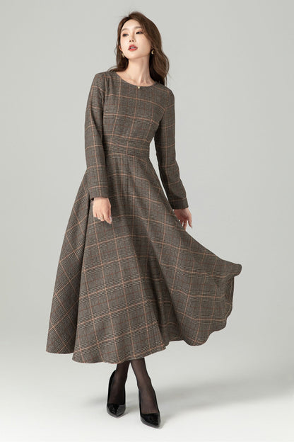 Plaid Wool Maxi Dress - Fit and Flare Silhouette with Pockets 5446