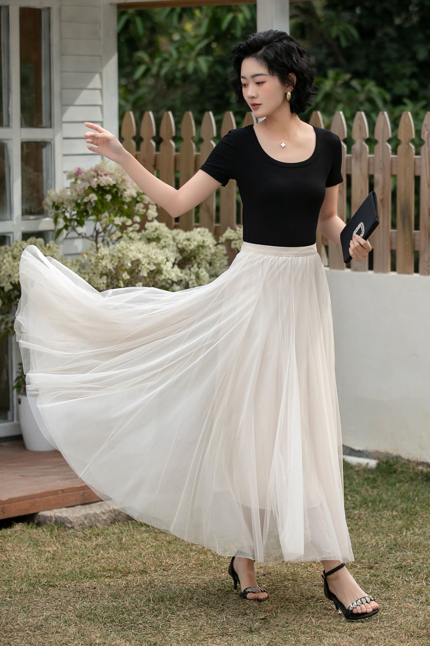 Xiaolizi Apricot Tulle Maxi Skirt – Vintage Full Circle 6698