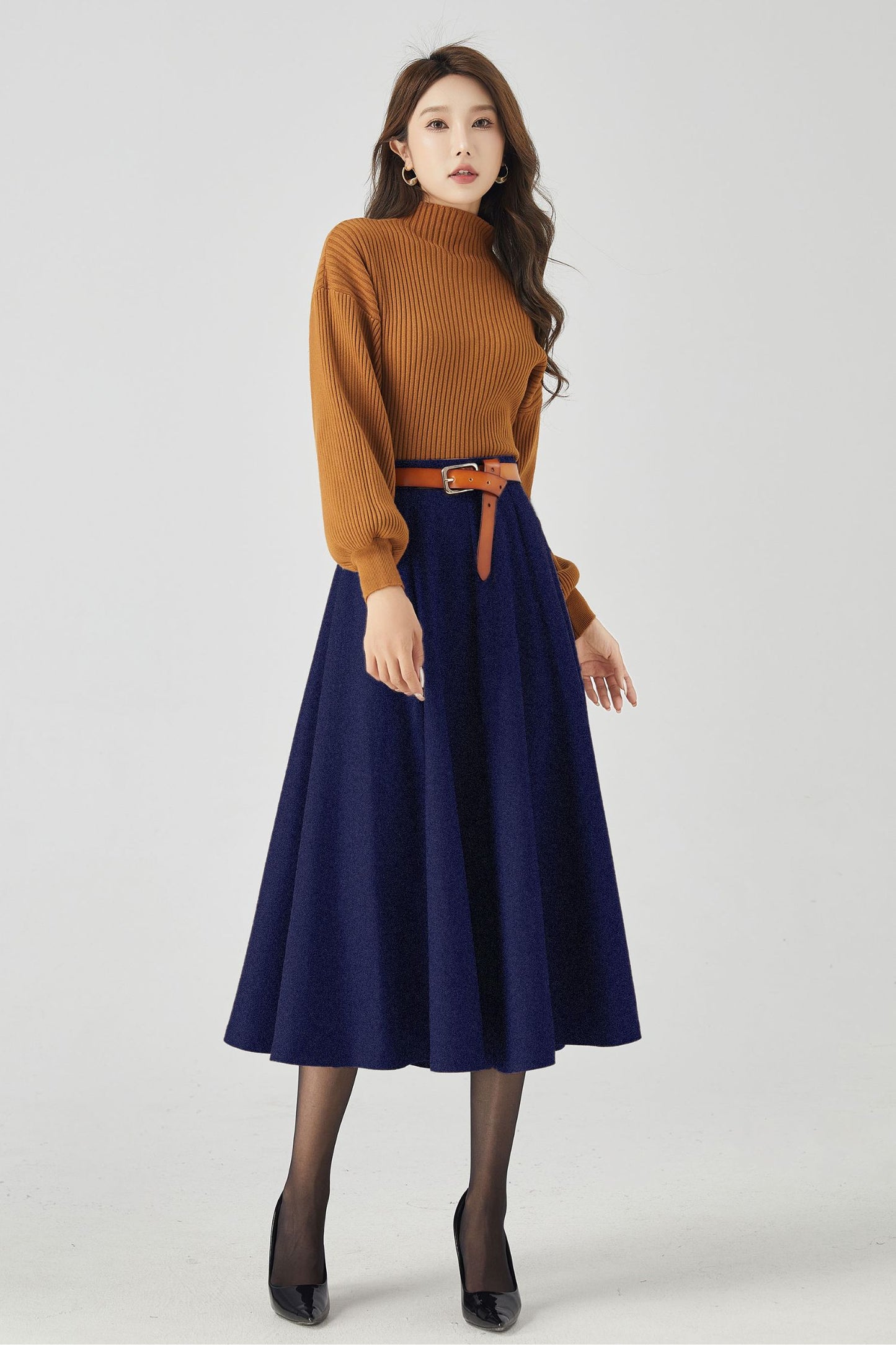 Navy Wool High-Waisted Circle Skirt - Elegant Flowy Silhouette 5443
