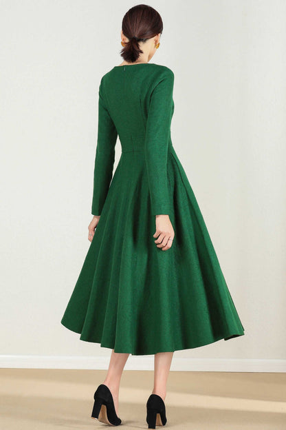 Handmade Emerald Green Wool Midi Dress – Long Sleeve Fit and Flare | Xiaolizi 2436