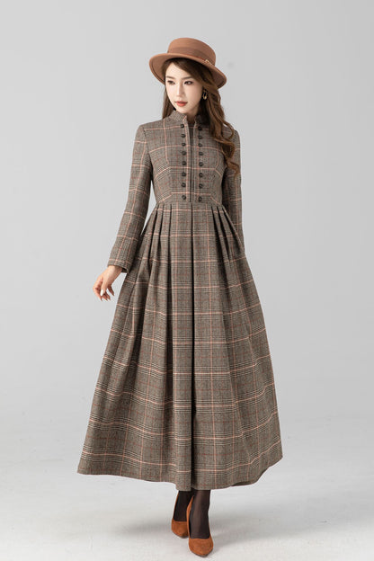 Plaid Wool Maxi Dress – Vintage Long Sleeve Winter Dress with Buttons & Pockets 4669