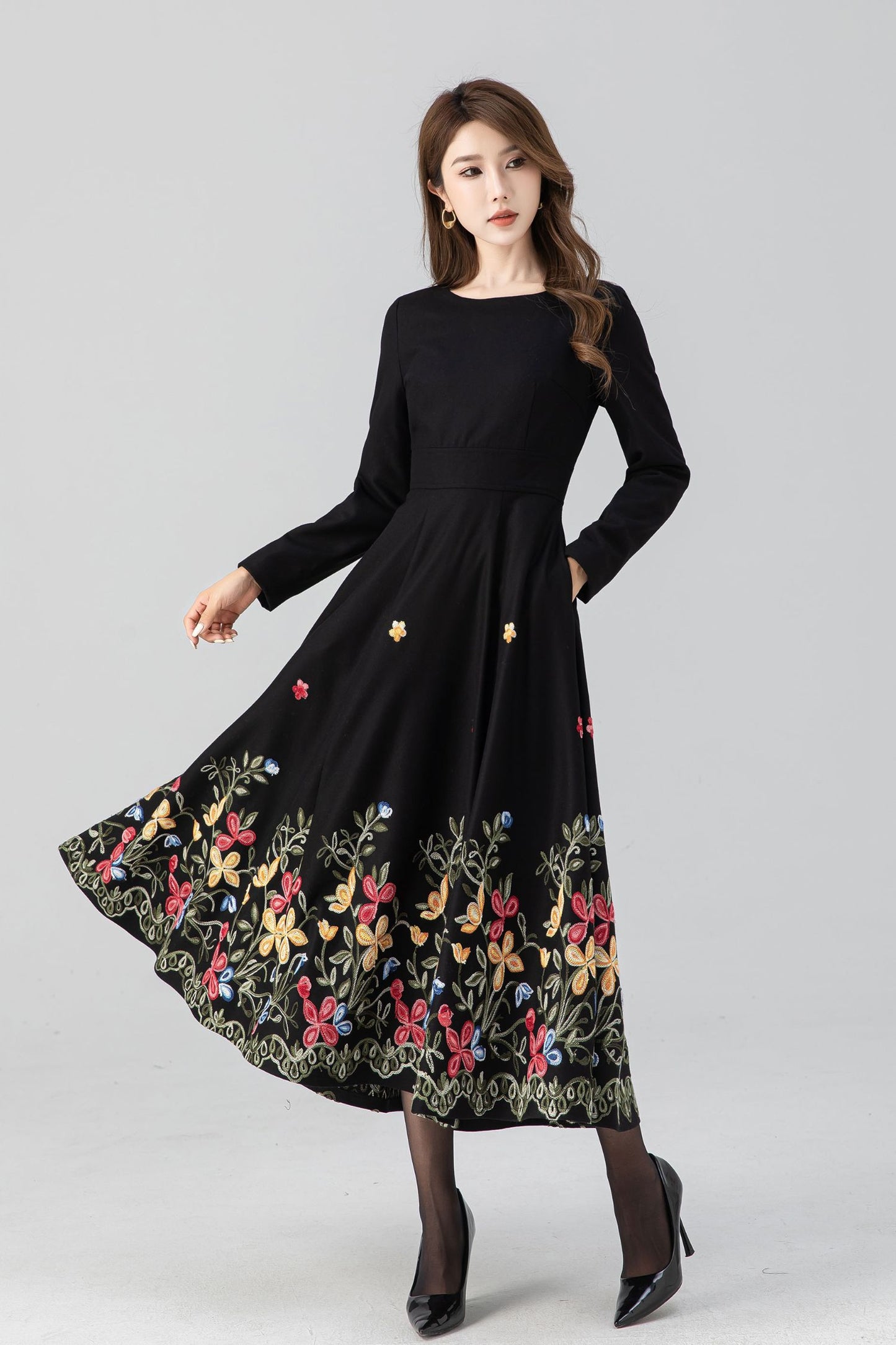 Black fit and flare embroidered dress 5269