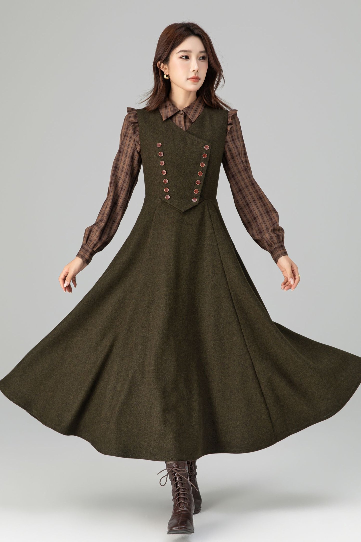 Army Green Wool Pinafore Dress – Vintage Sleeveless Long Winter Dress with Pockets 6394