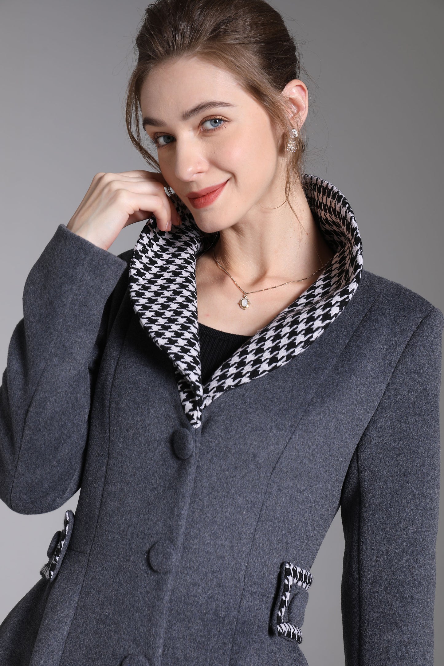 Gray Wool Coat with Houndstooth Trim – Elegant Fit & Flare Winter Coat 3871