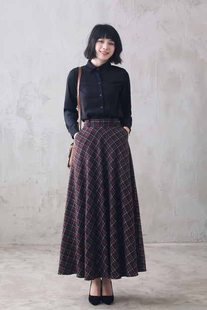 Plaid Wool Maxi Skirt - Vintage British Tartan High Waist Pleated 3100