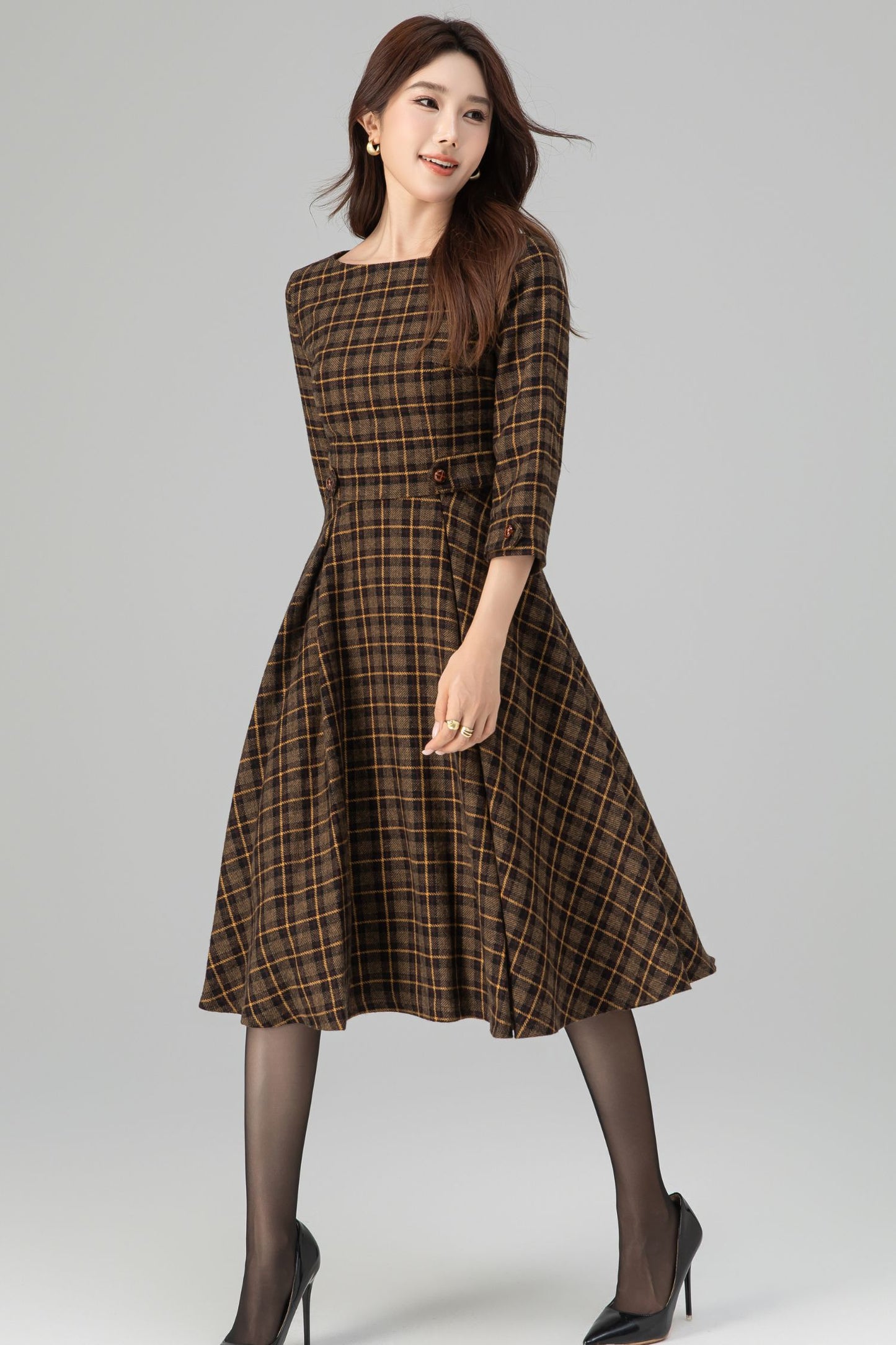 Brown Plaid Wool Dress – Vintage Fit & Flare Midi with 3/4 Sleeves | Xiaolizi 6393