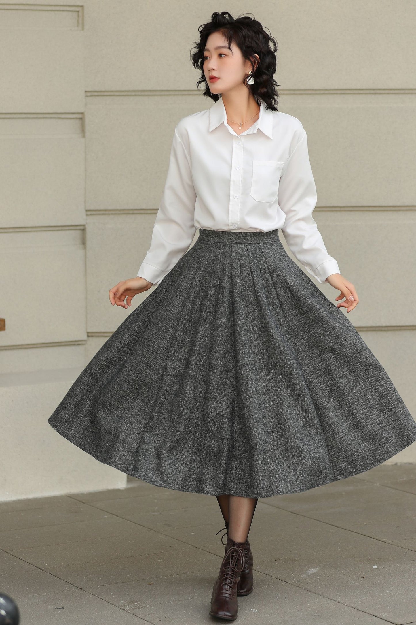 Grey Wool Pleated Midi Skirt - A-Line Silhouette with Pockets 6416