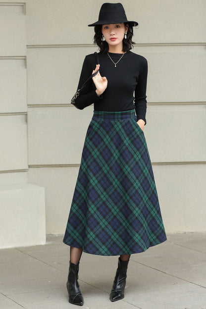 Plaid Wool Midi Skirt - Pleated Circle Silhouette with Elastic Waist 6422