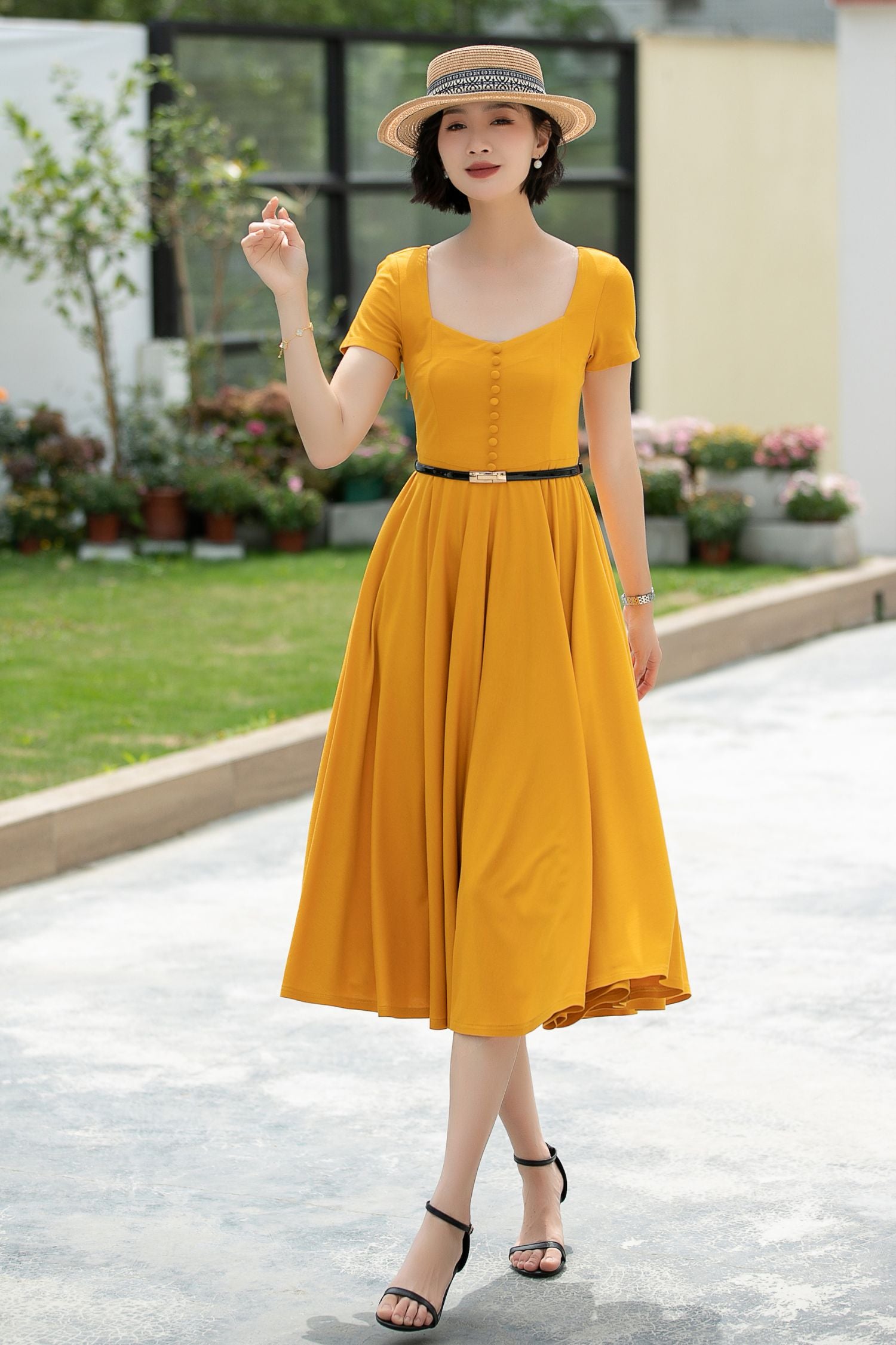 Square Neck Midi Dress, Linen Blend | Xiaolizi green / S Square Neck Midi Dress, Linen Blend | Xiaolizi green / S
