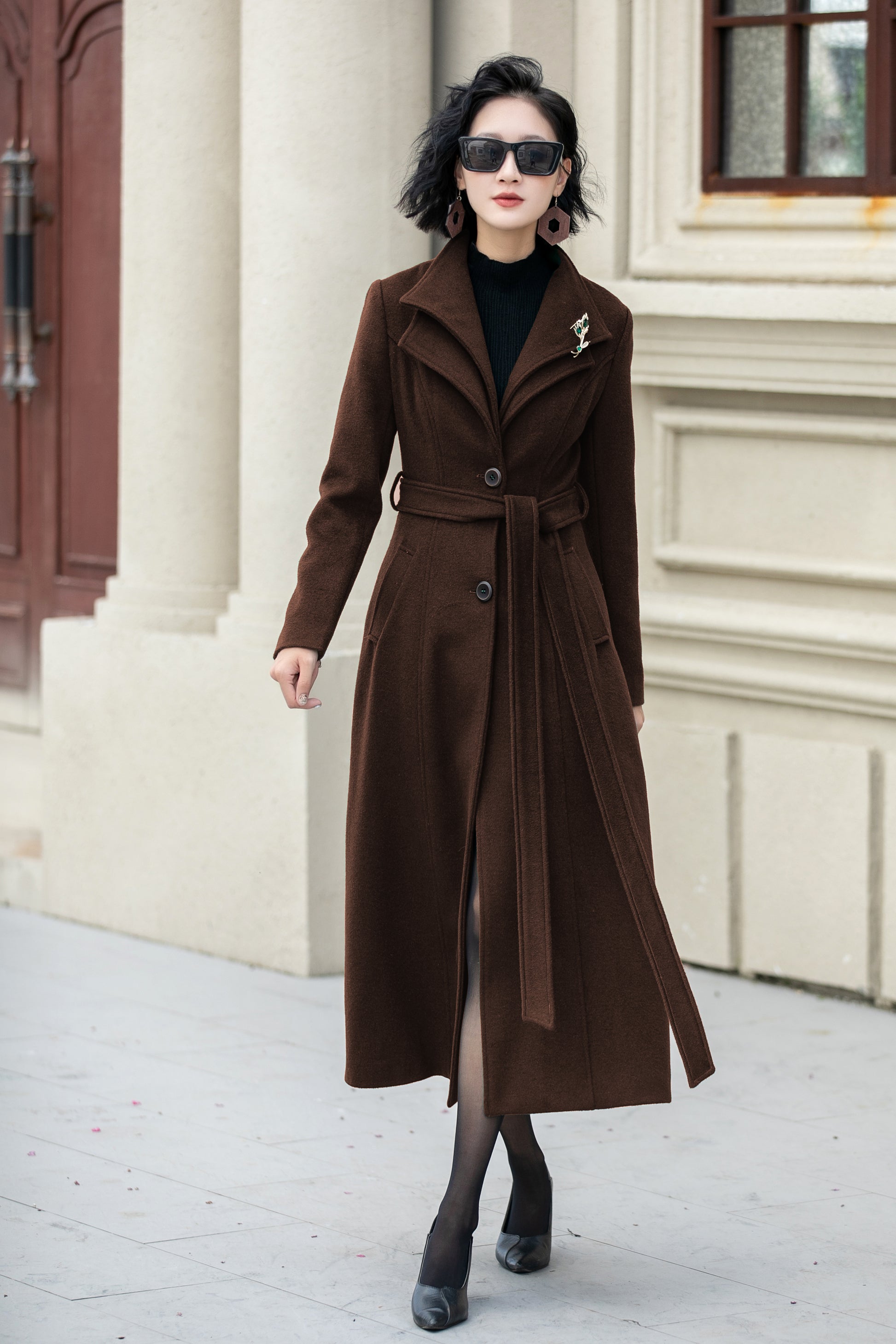 Brown Wool Midi Coat with Flared Silhouette and Fabric Belt Brown / XL