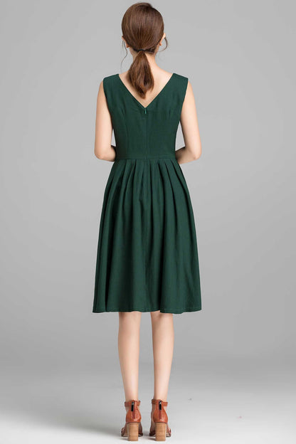 Sleeveless knee length green linen dress 2357