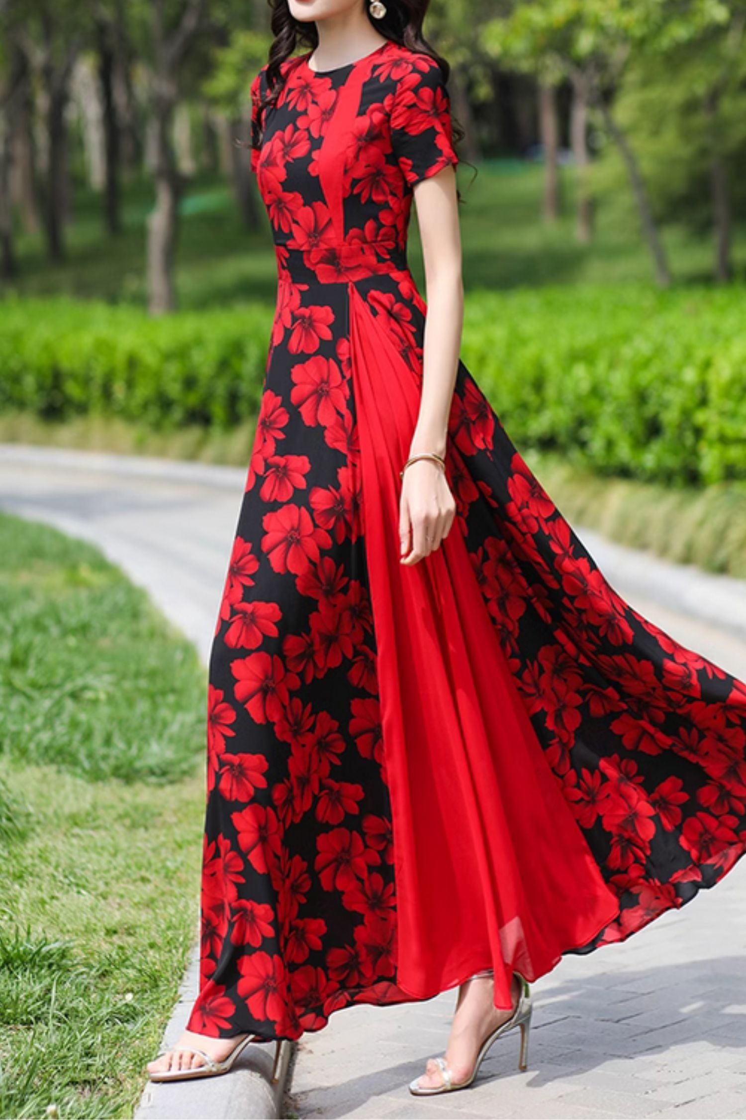 red and black floral maxi dress Nellie Maxi Dress Black/Red Floral