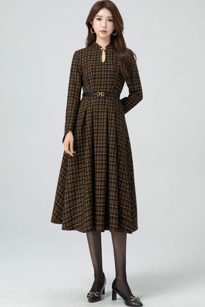 Plaid Wool Dress – Vintage Long Sleeve Fit & Flare Winter Midi | Xiaolizi 5302