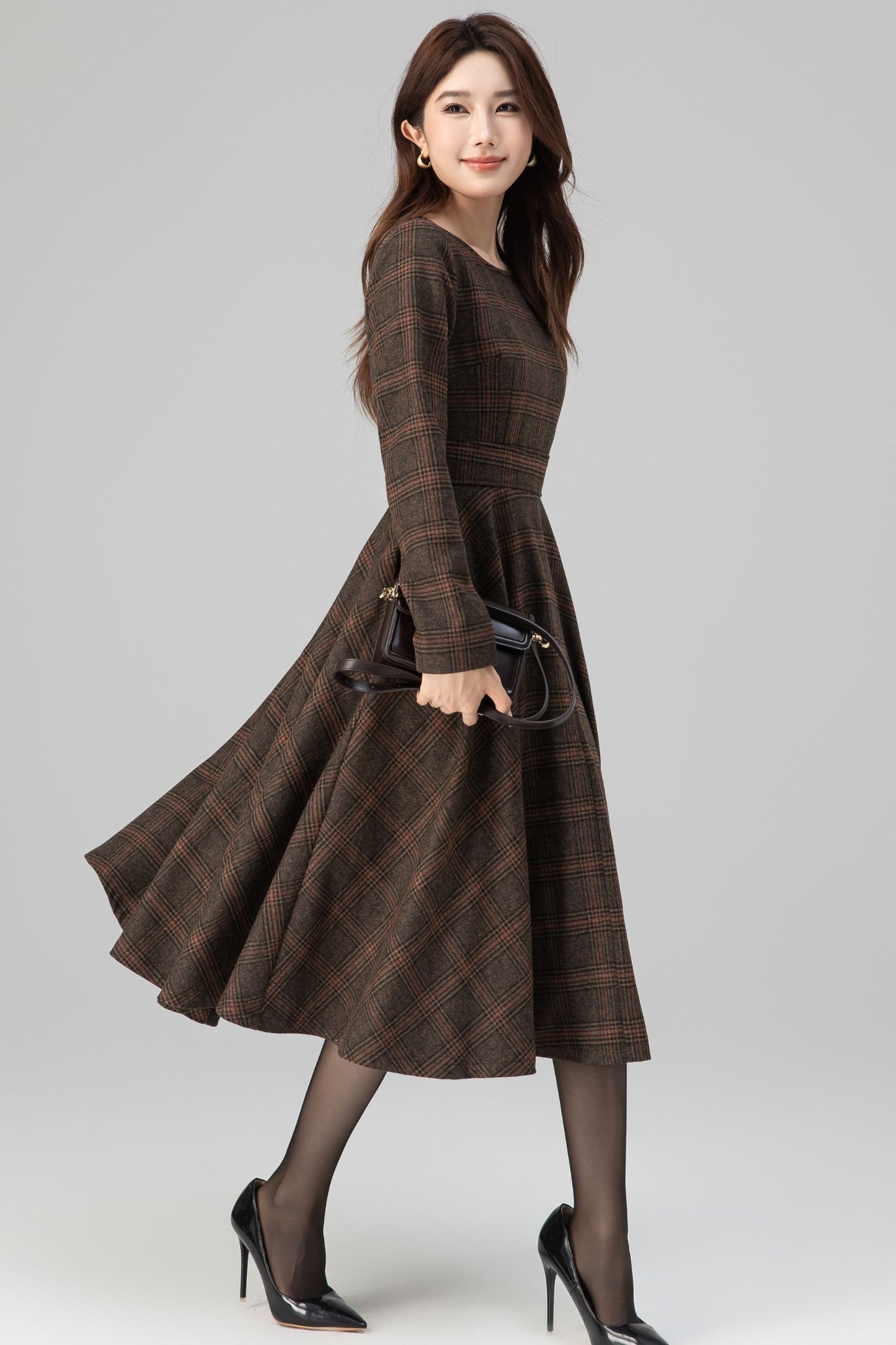 Brown Wool Blend Plaid Dress – Handmade Vintage Midi Winter Style | Xiaolizi 6391