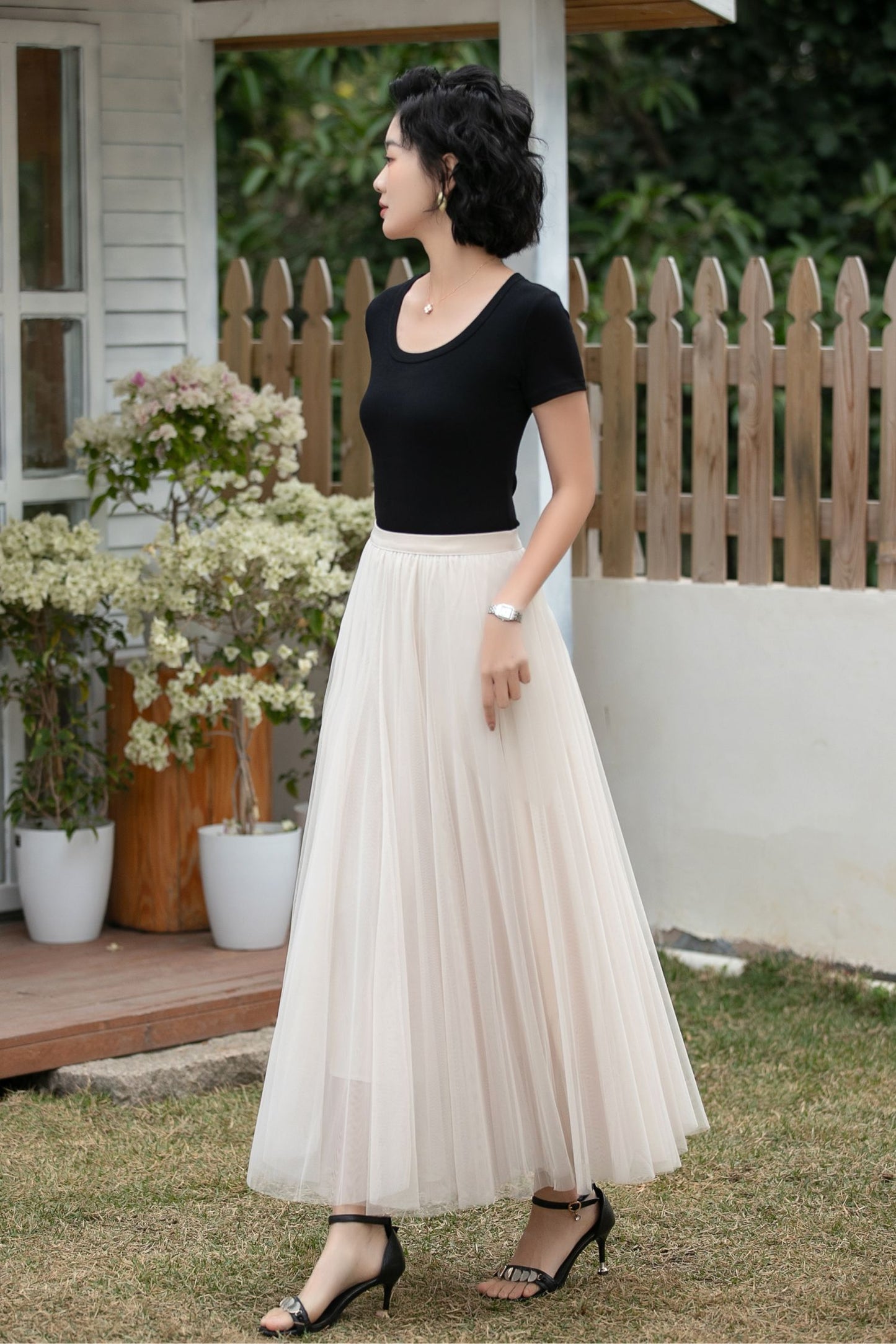 Xiaolizi Apricot Tulle Maxi Skirt – Vintage Full Circle 6698