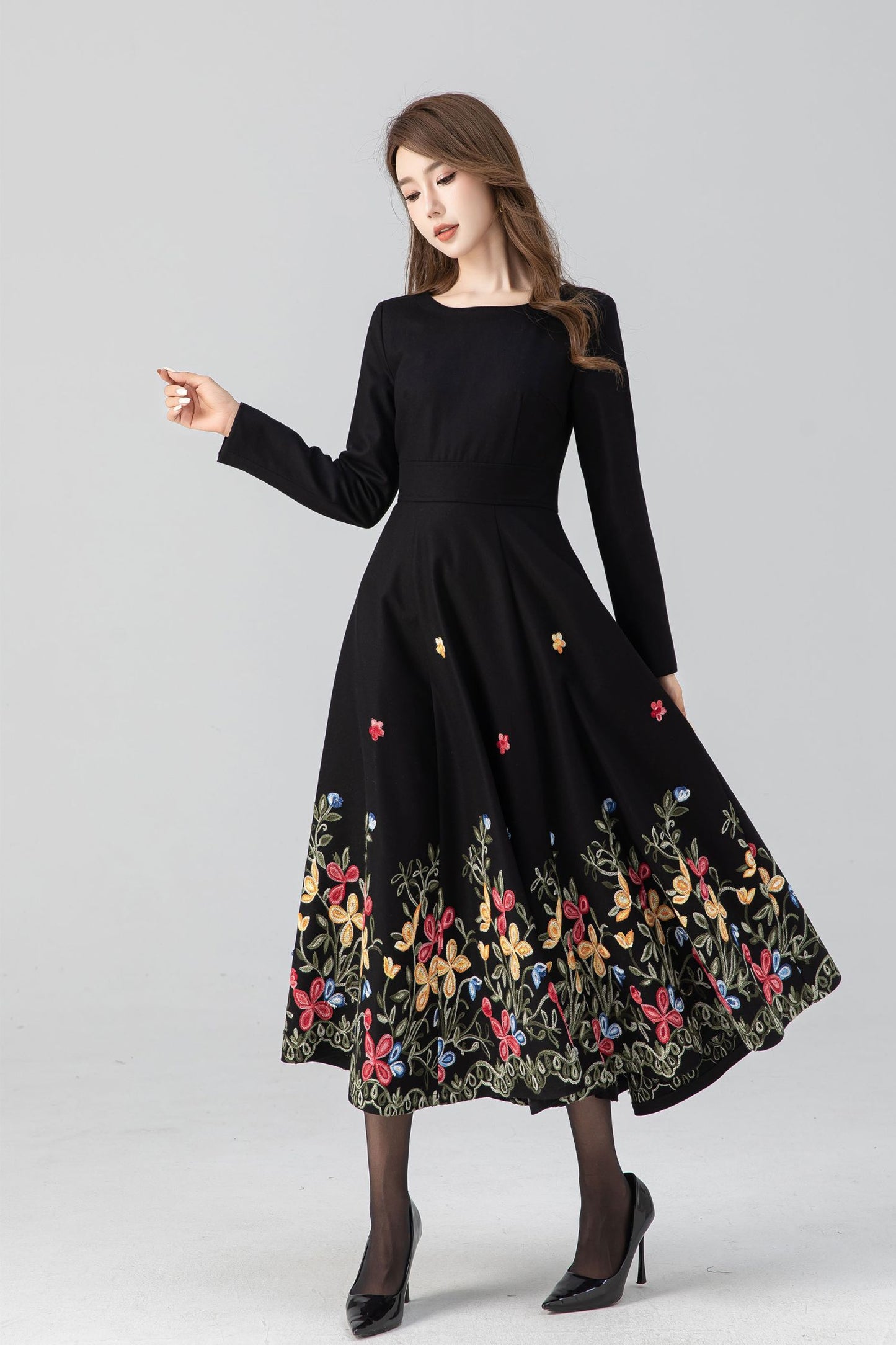 Black fit and flare embroidered dress 4663