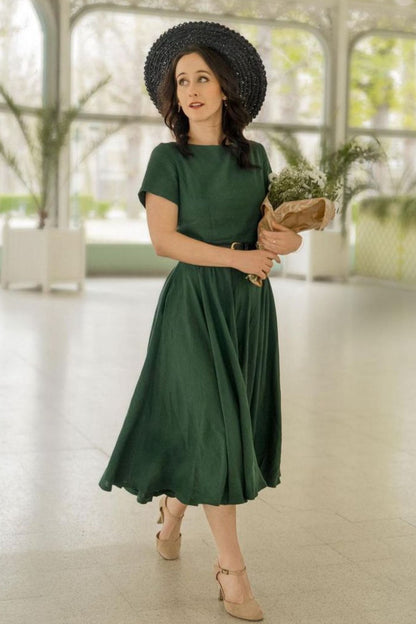 Vintage 1950s Short Sleeve Green Linen Midi Dress 3482