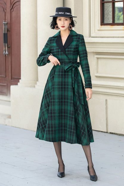 Green Plaid Wool Swing Dress – Vintage Belted Midi Fit & Flare 5343