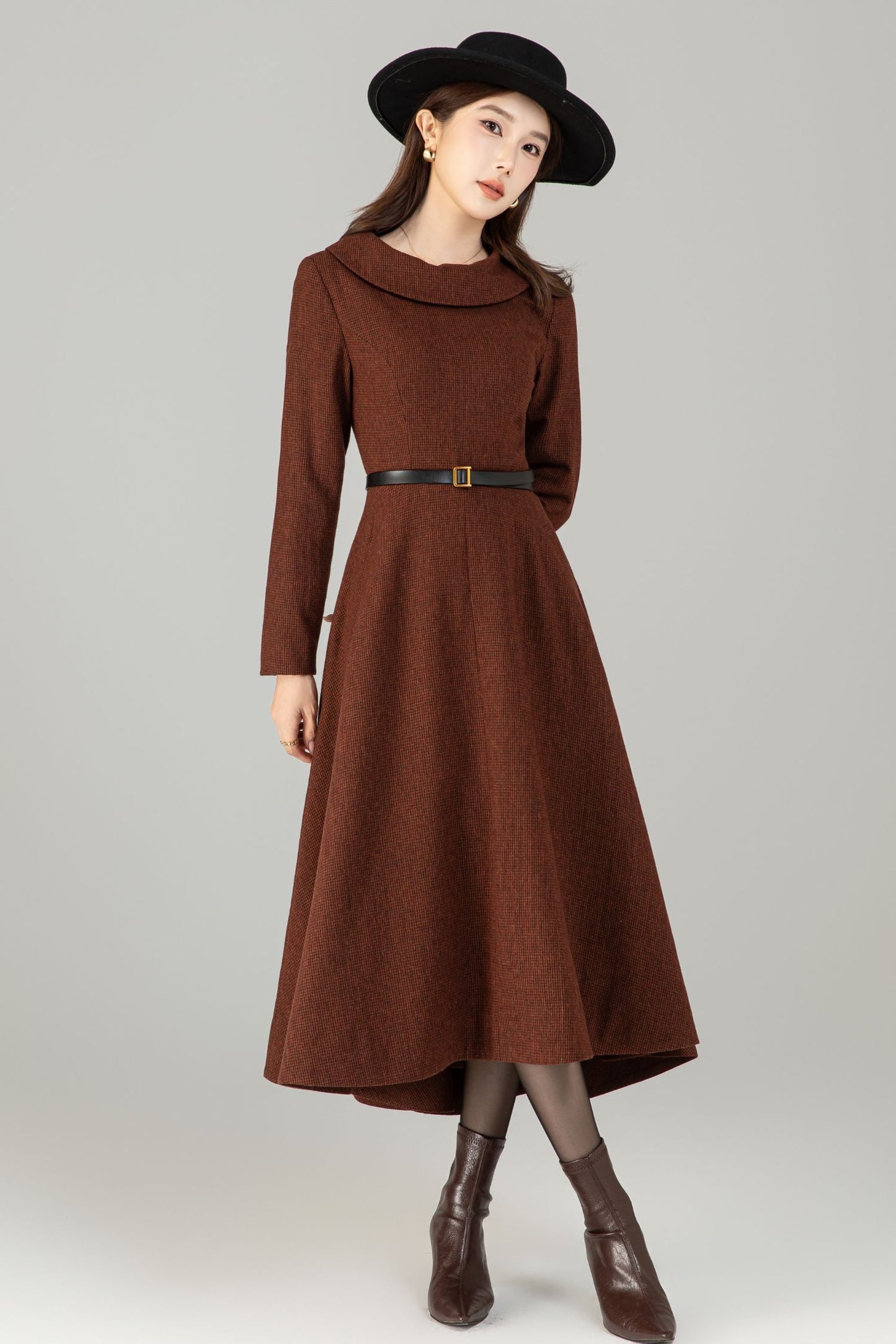 Brown Wool-Blend High‑Low Midi Dress – Wide Fold‑Over Collar & Pockets 6500