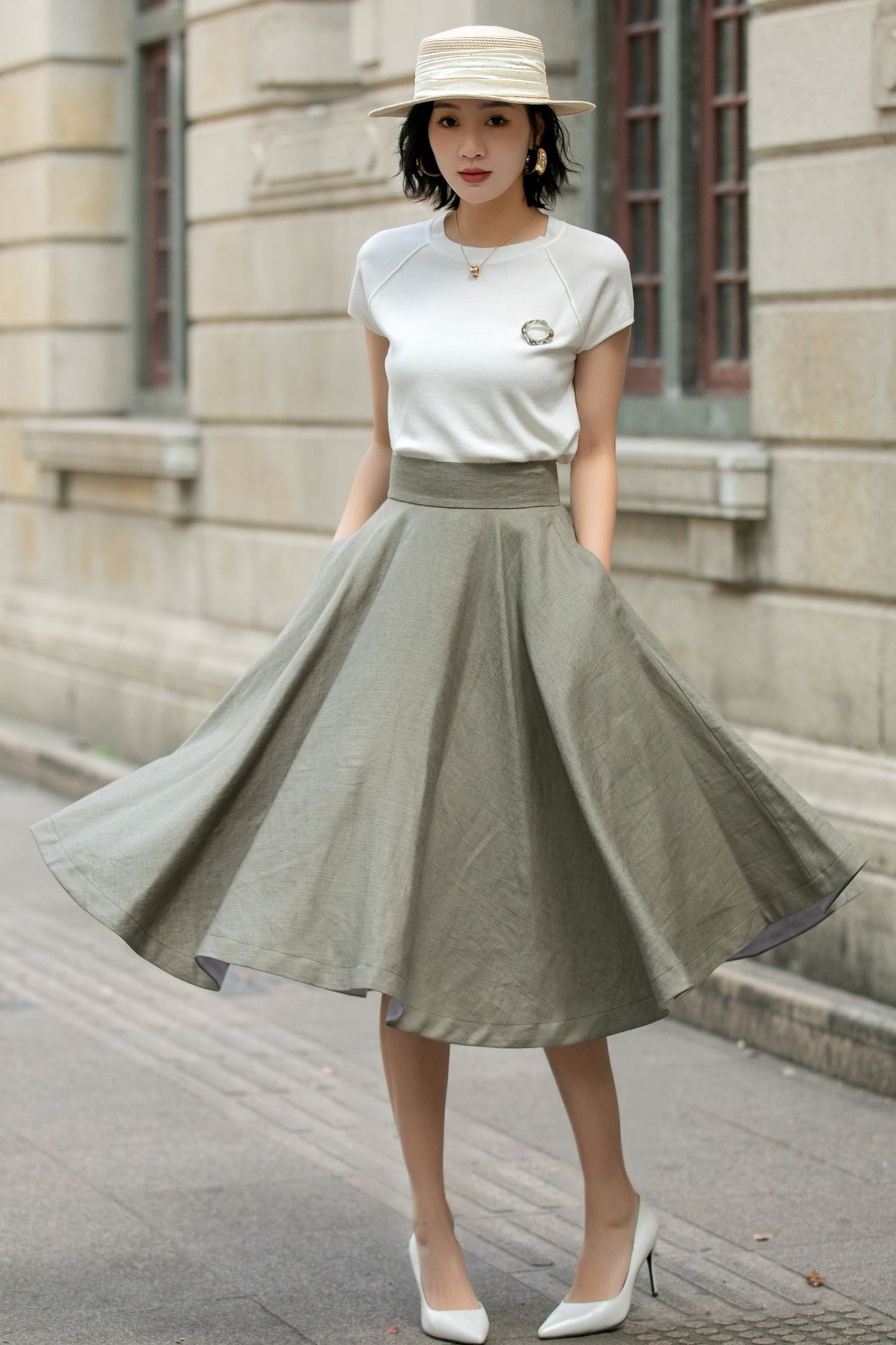 High-Waisted Midi Skirt with Pockets 5680