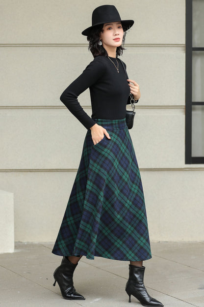 Plaid Wool Midi Skirt - Pleated Circle Silhouette with Elastic Waist 6422