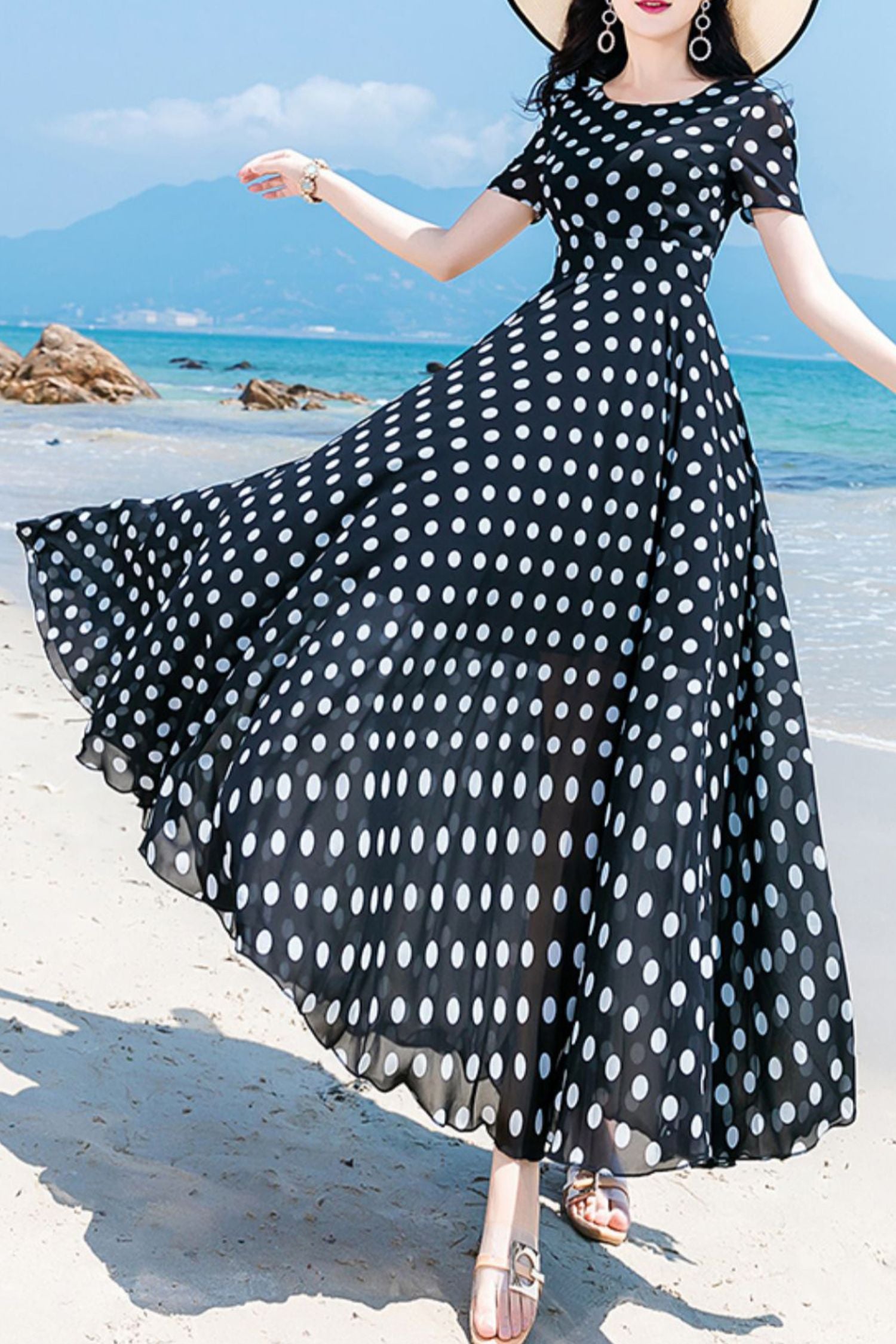 Black and White Polka Dot Chiffon Maxi Dress with Flowy Silhouette – Xiaolizi
