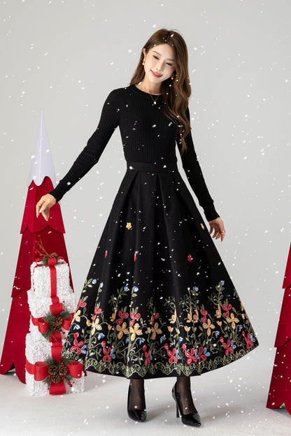 Black Maxi Embroidered Wool Skirt 4612