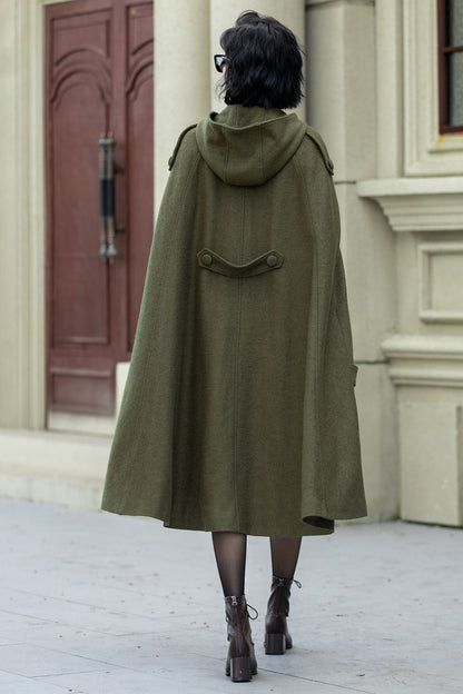 Green Wool Cape Coat – Vintage Military Hooded Winter Overcoat | Xiaolizi 5351