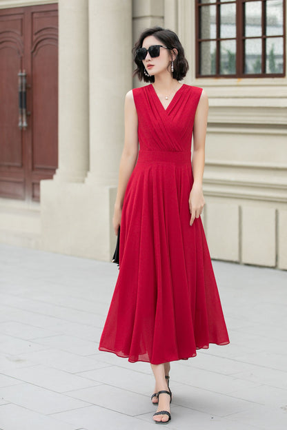 love lies chiffon dress in red Our gorgeous lender @kirstenelizabrymer wears the Selezza London Chiffon Maxi Dress in red. Available to hire in a size 6, in a standard and shortened length version. Tap the photos to hire