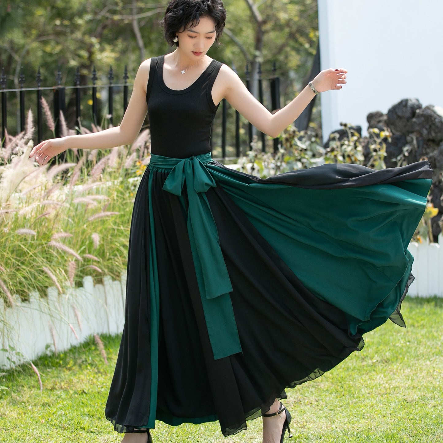 Black and Emerald Green Chiffon Maxi Skirt | Xiaolizi 6741