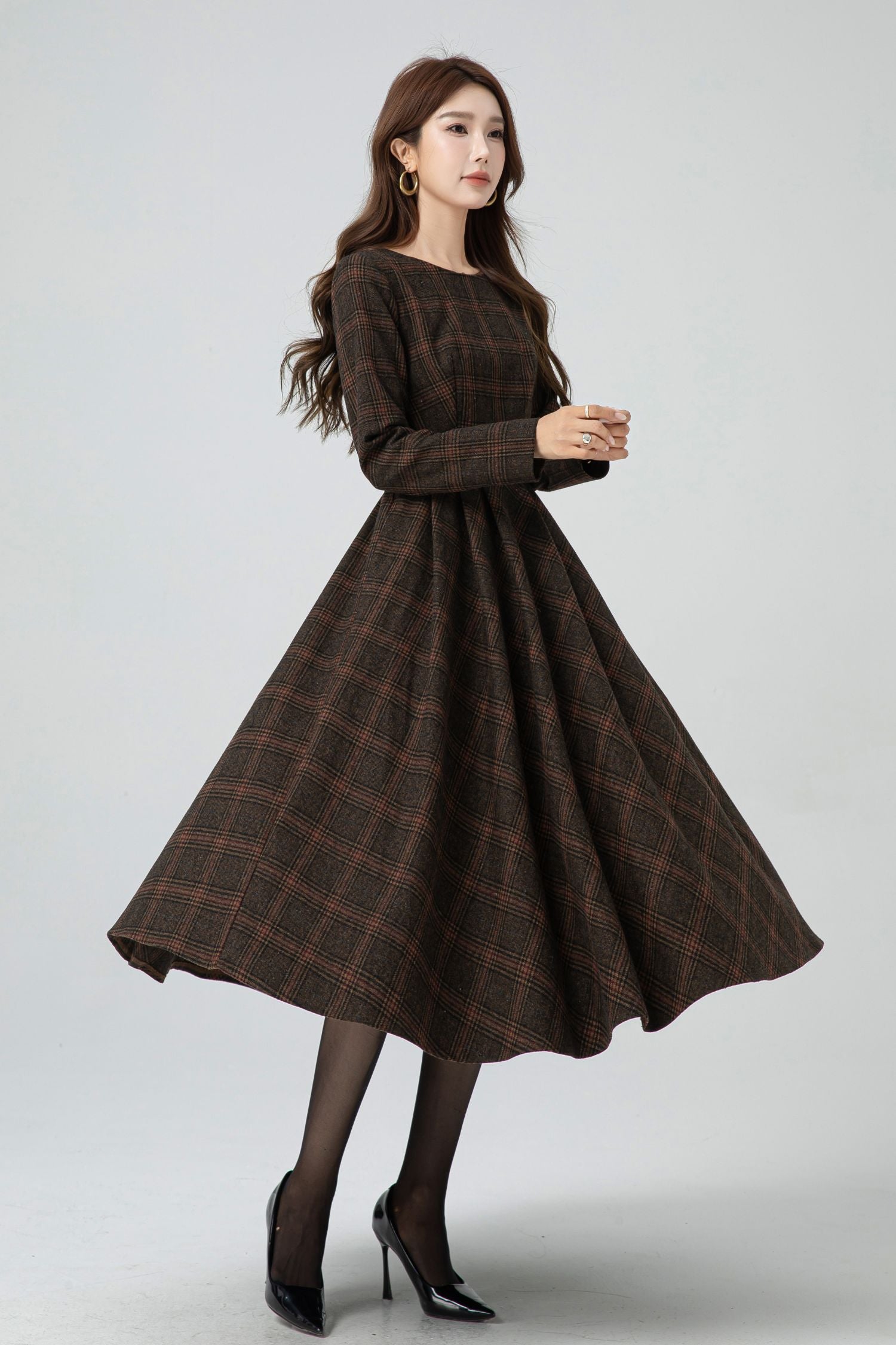 Retro Plaid Wool Midi Dress – A-Line Silhouette for Fall Style – 5303 –  Xiaolizi