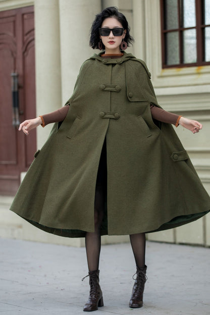 Green Wool Cape Coat – Vintage Military Hooded Winter Overcoat | Xiaolizi 5351